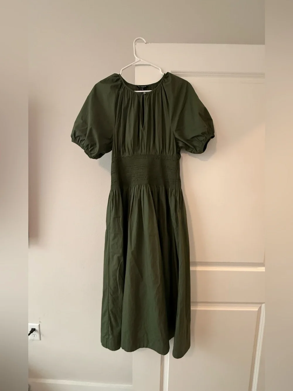 J.Crew Olive Green Smocked Waist Poplin Midi Dress Puff Sleeve🧡